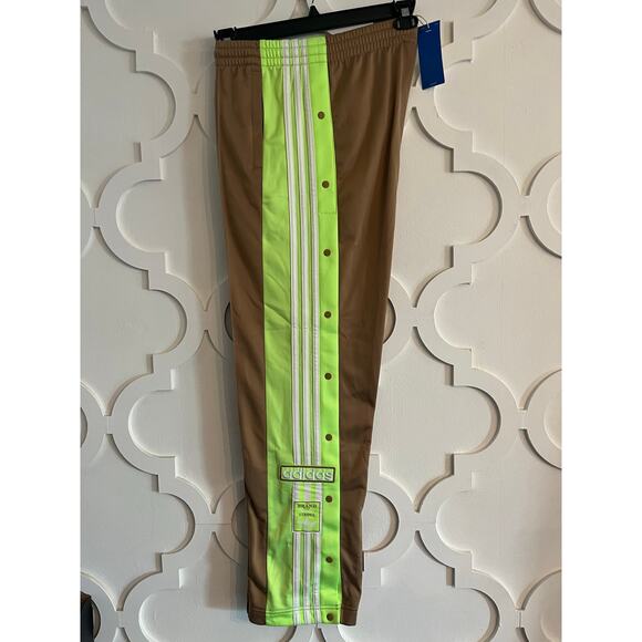 NEW ADIDAS ORIGINALS Adibreak Firebird Set Women Small Cardboard/ Signal Green - Picture 11 of 11